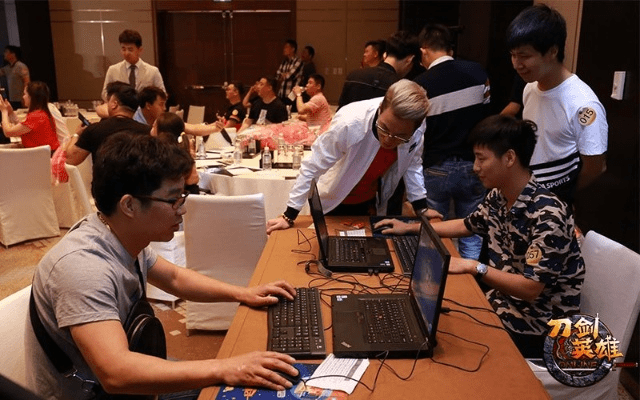 陈子豪新版本与刀剑英雄礼品卡激活码,合理决策执行审查|VR版_v10.518